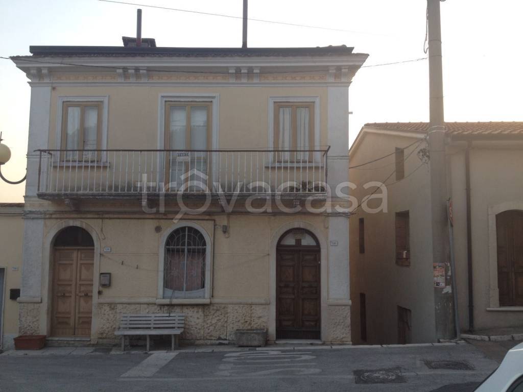 Intero Stabile in in vendita da privato a Savignano Irpino via Sabini, 46