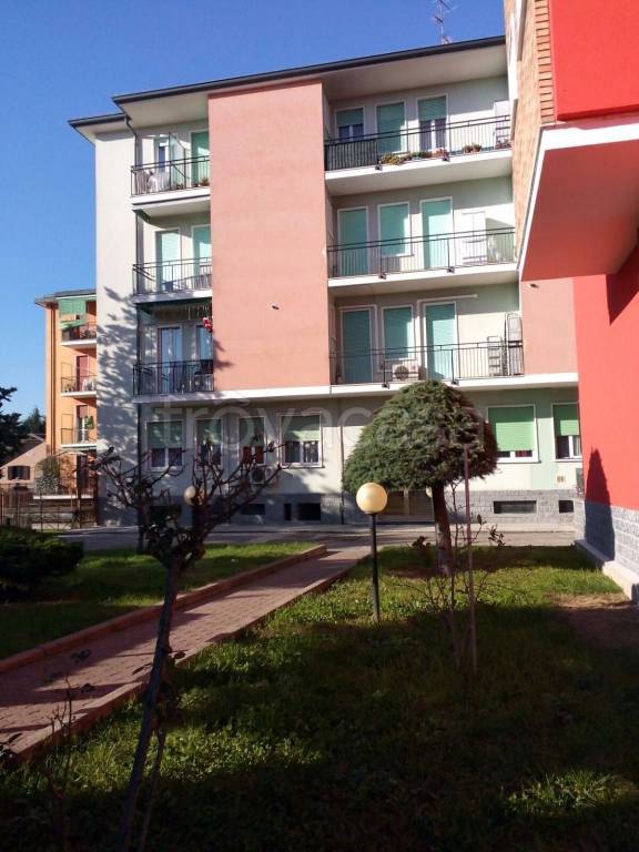 Appartamento in vendita a Paderno Dugnano via Giovanni Fattori