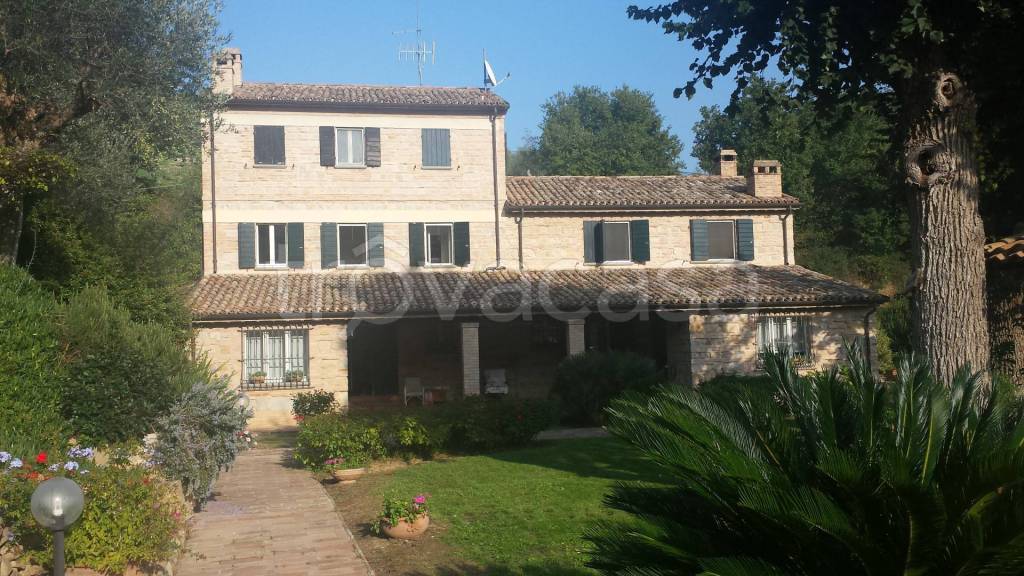 Villa Bifamiliare in vendita a Pesaro strada di Fonte Maiano, 5