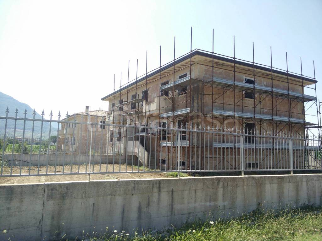 Villa Bifamiliare in in vendita da privato a Telese Terme via La Piana