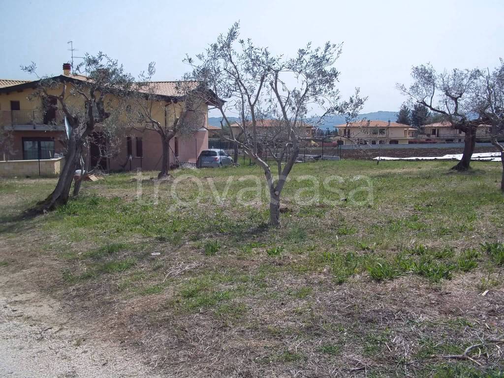 Terreno Residenziale in vendita a Rosciano via Colli, 13
