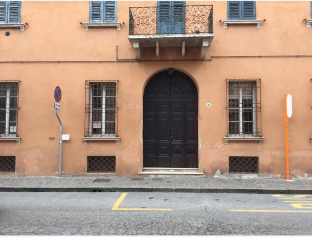 Ufficio in vendita a Mantova via Trieste 40