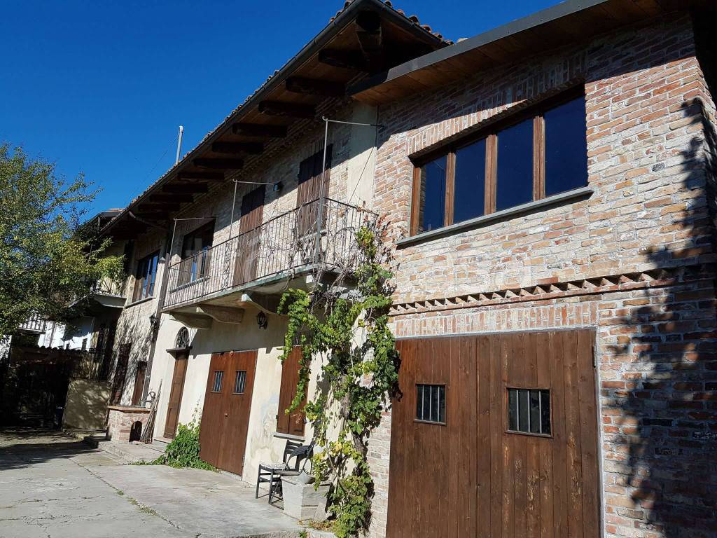 Casale in vendita ad Aramengo borgata canova 27