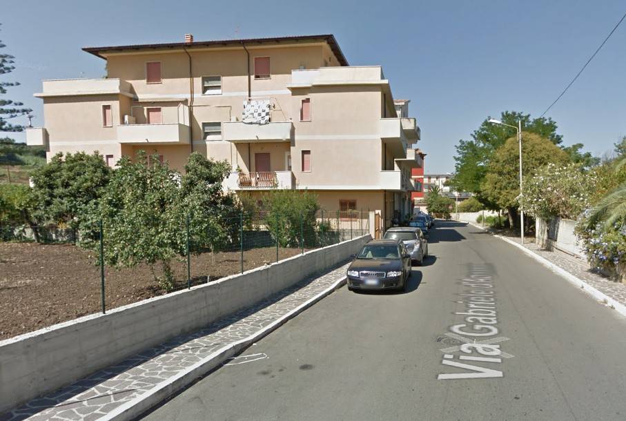 Appartamento in vendita a Briatico via Gabriele d'Annunzio