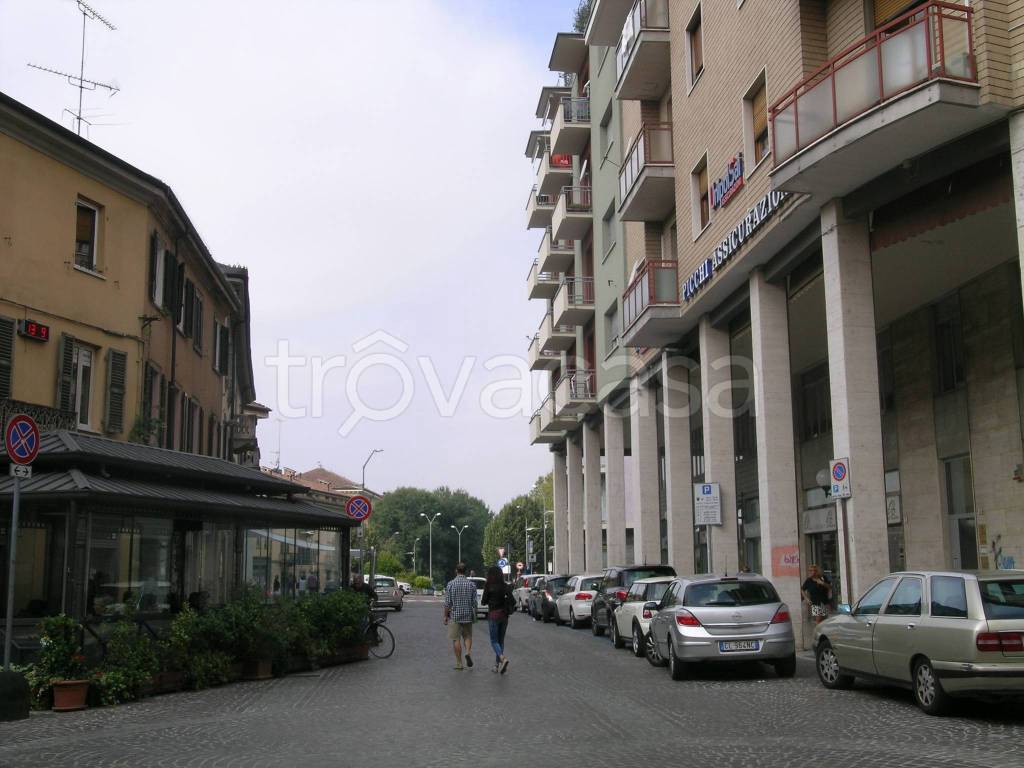 immagine annuncio 2 di 4