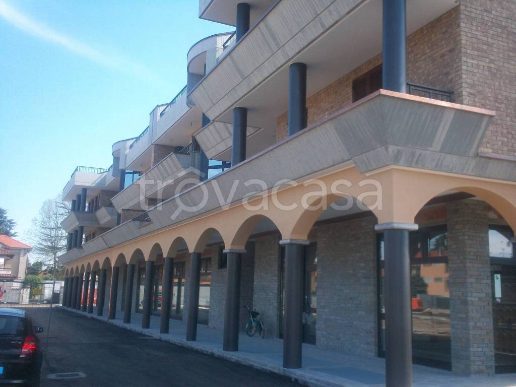 Appartamento in vendita a Magnago via Cadorna