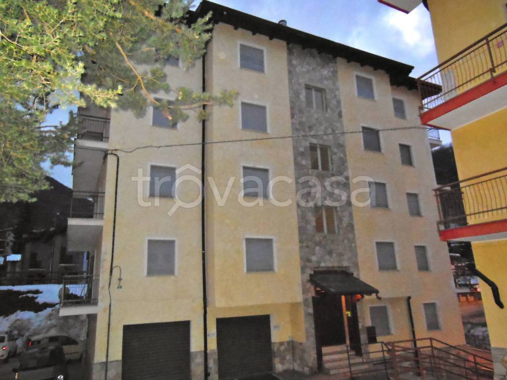 Appartamento in vendita a Limone Piemonte via Provinciale, 18