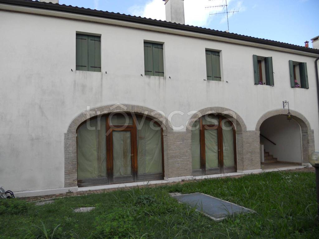 Casa Indipendente in vendita a Mareno di Piave via Biffis