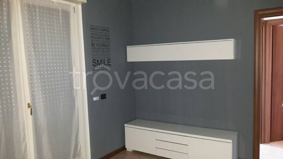 Appartamento in in vendita da privato a Voghera via Luigi Claretto, 18