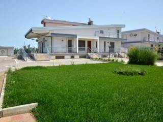 Villa bifamiliare in in affitto da privato a foggia via del mare