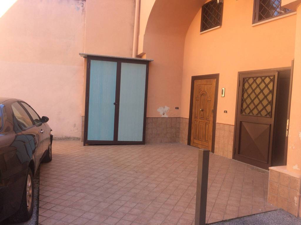 Appartamento in vendita a Giugliano in Campania via Biagio Riccio