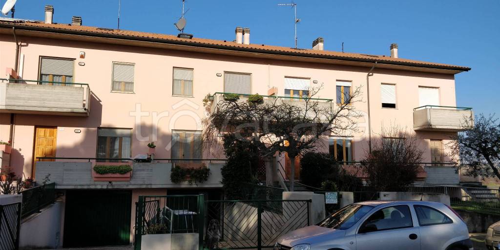 Villa a Schiera in vendita a Cartoceto