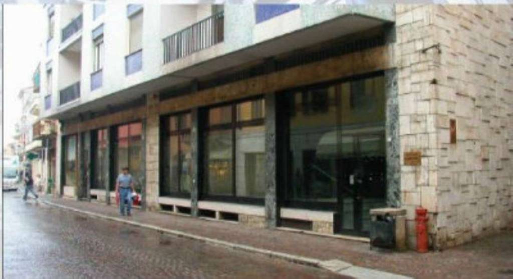 Ufficio in vendita a Mortara corso Garibaldi 91