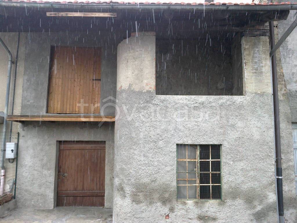 Casa Indipendente in vendita a Condove regione Torretta