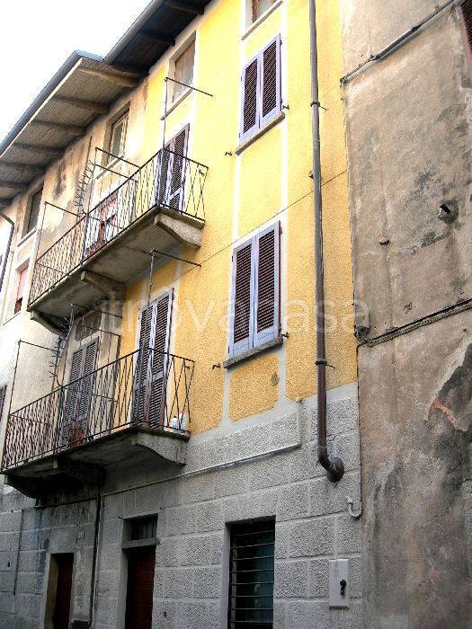 Casa Indipendente in vendita a Romagnano Sesia via Filippo Prato, 9