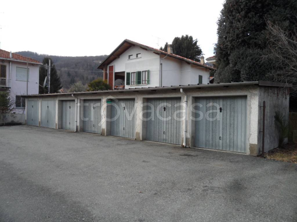 Garage in vendita a Borgosesia viale Rimembranze, 19