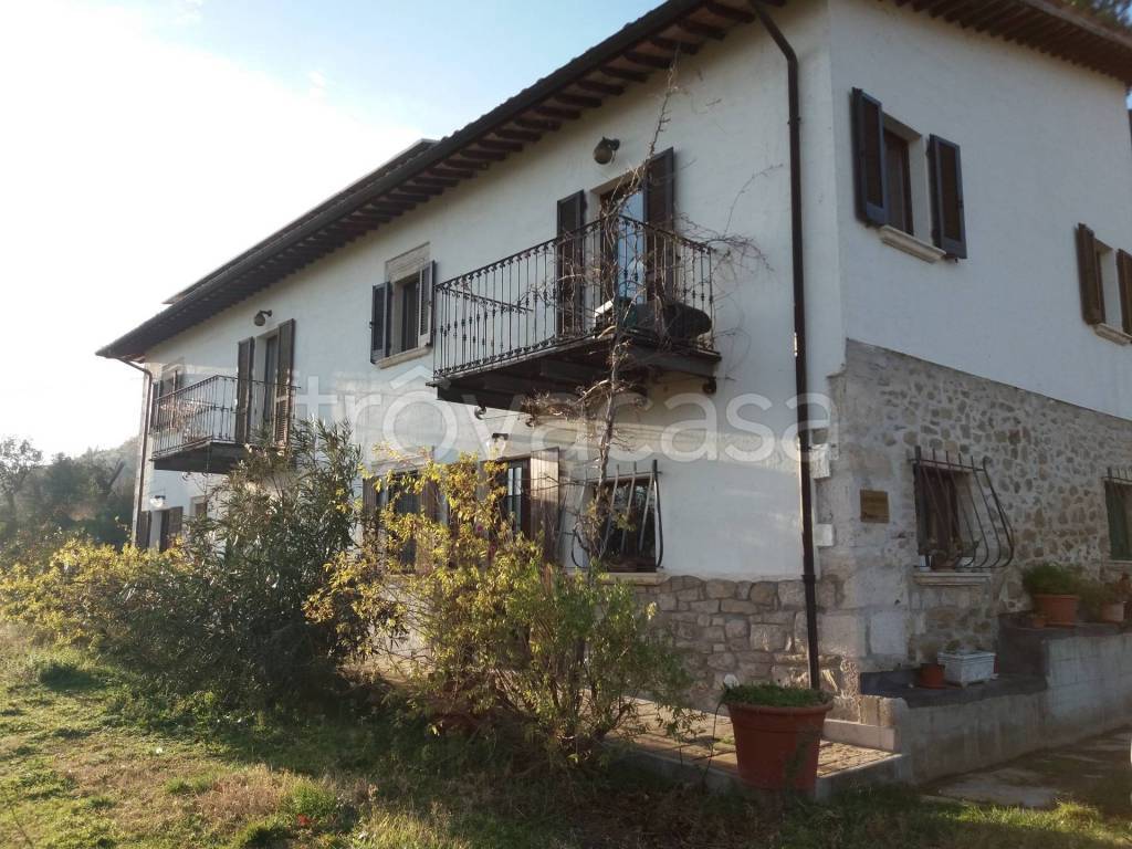 Casale in vendita ad Ascoli Piceno frazione Monterocco
