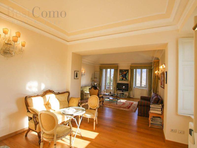 Appartamento in vendita a Como via Cardano, 55A