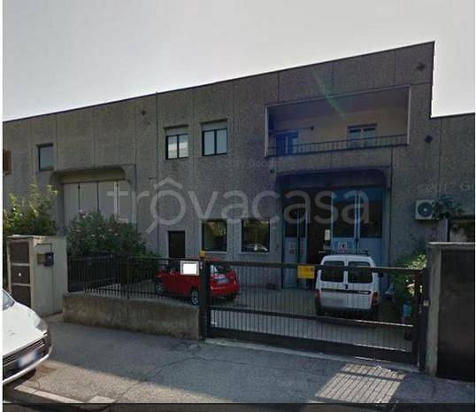 Capannone Industriale in in vendita da privato a Brescia via Pietro Vannucci, 18