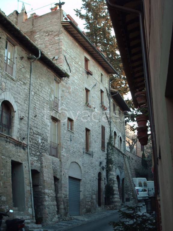 Casa Indipendente in in vendita da privato ad Assisi via Fontebella, 36