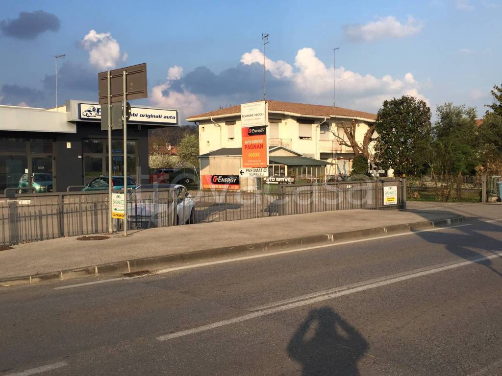 Capannone Industriale in affitto a Montebelluna via Feltrina Sud, 83