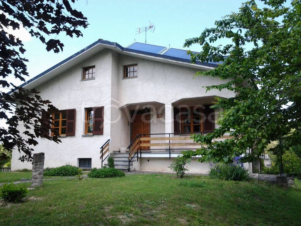 Casa Indipendente in in vendita da privato a Gavi frazione Pratolungo, 112