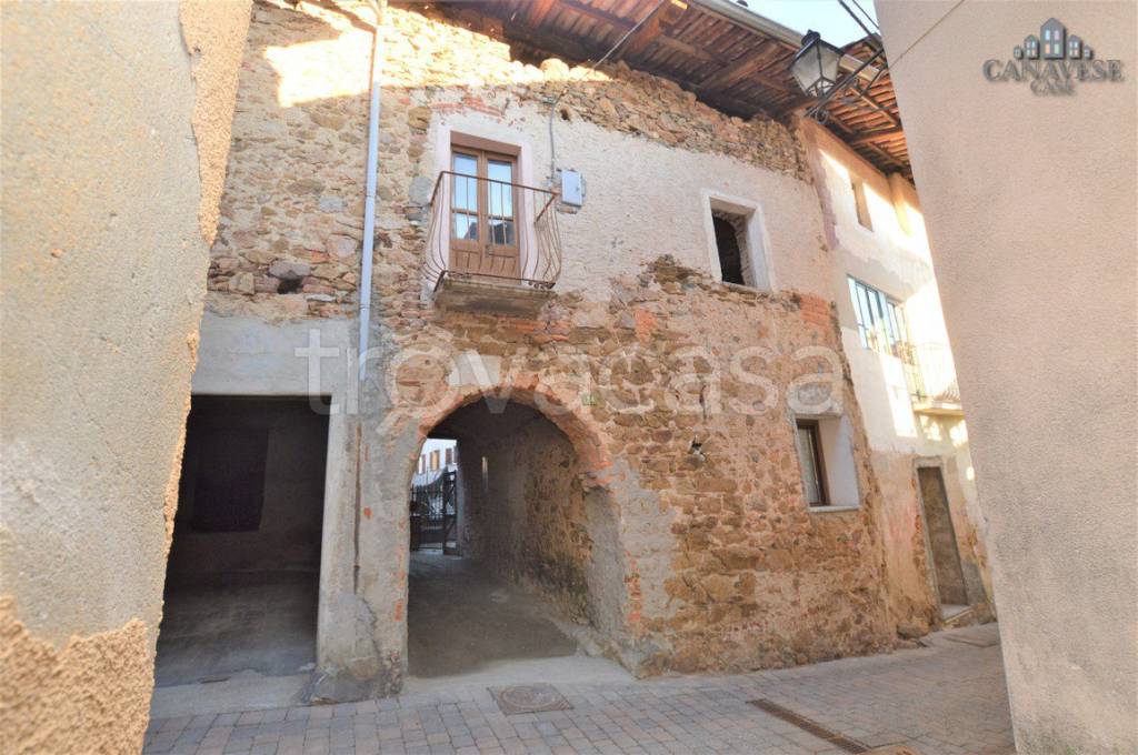 Casa Indipendente in vendita a Castellamonte via Pietro Micheletto