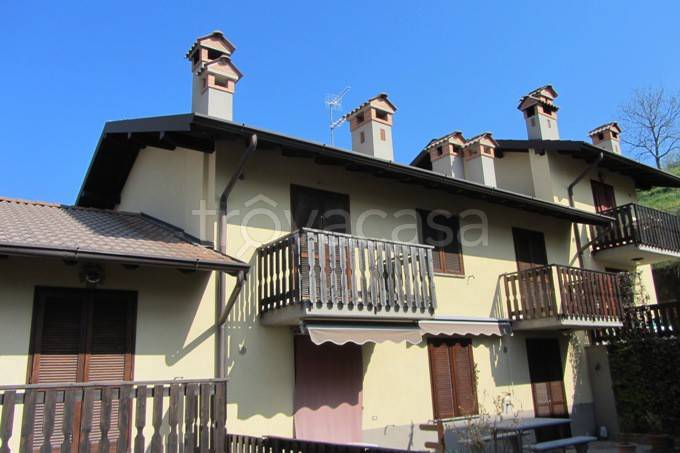 Appartamento in vendita a San Giovanni Bianco via Pralungo, 35