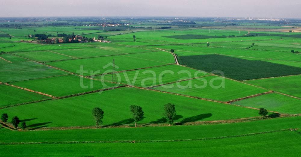 Terreno Commerciale in vendita a Parma via Emilia