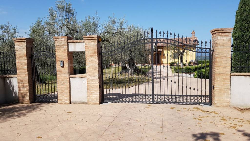 Villa in in vendita da privato a Castelnuovo di Farfa via della Fonte