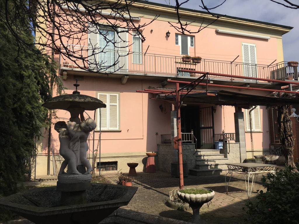 Villa Bifamiliare in vendita a Novara strada Regionale della Lomellina