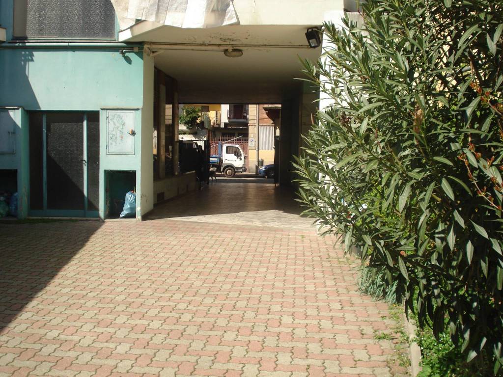 Garage in vendita a Torino via Cristalliera, 25