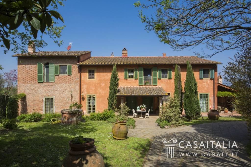 Villa in vendita a Pontedera via Vecchia di Treggiaia, 9