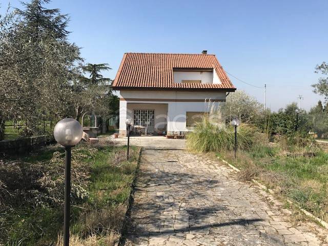Villa in in vendita da privato a Zagarolo via Cancellata Grande, 73