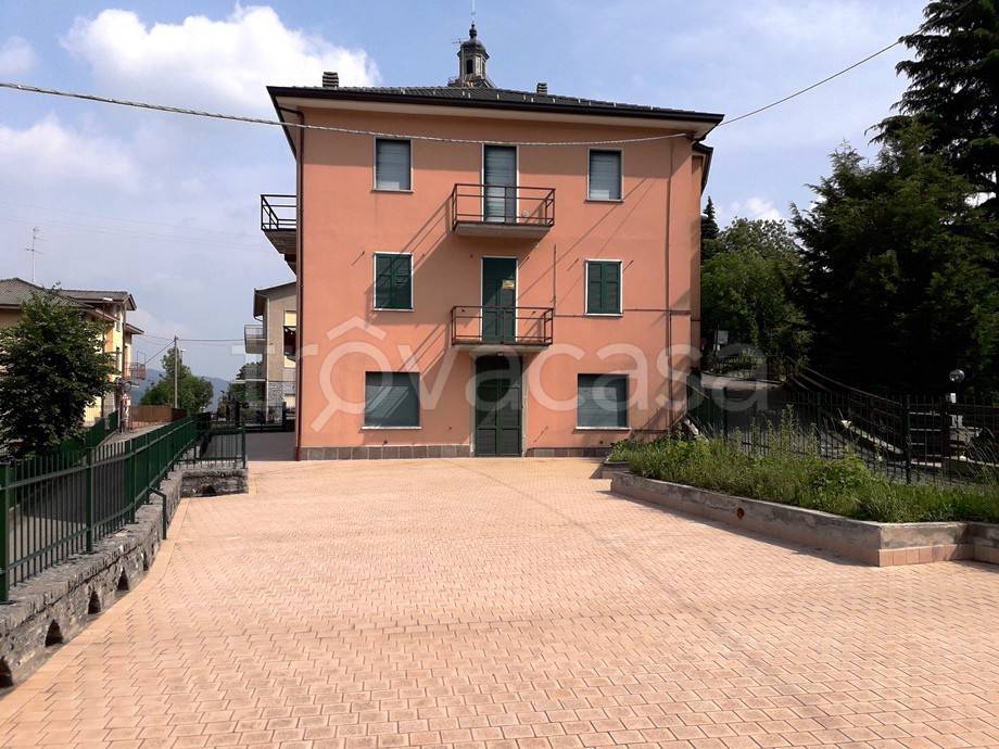 Appartamento in vendita a Rota d'Imagna via Michelangelo Buonarroti