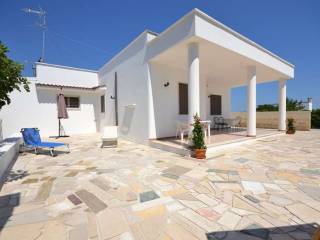 Villa in affitto a carovigno strada statale di egnazia