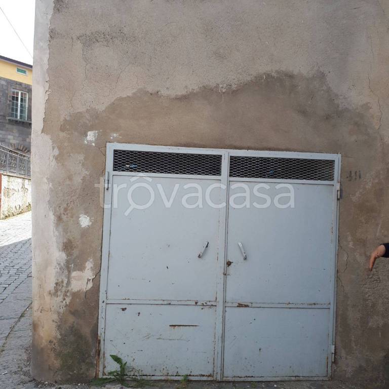 Garage in vendita a Teano via Matignano