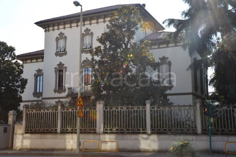 Appartamento in vendita a Vercelli via Massaua, 2