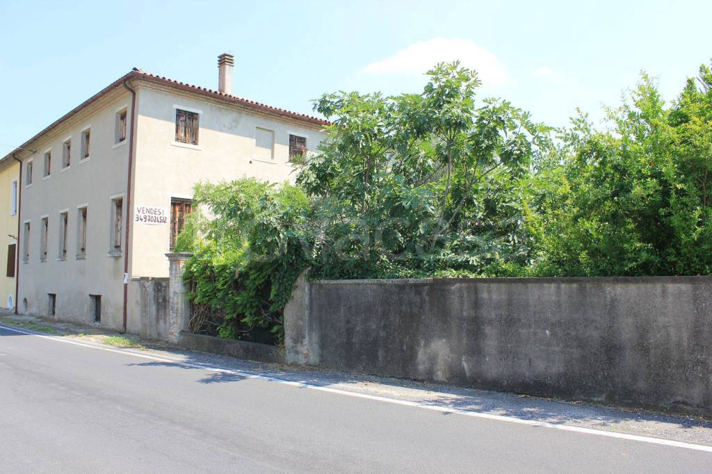 Villa a Schiera in in vendita da privato ad Arquà Petrarca via Costa, 54
