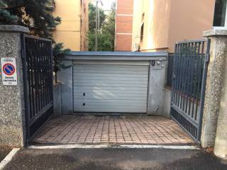 Garage in affitto a parma via evangelista torricelli, 4