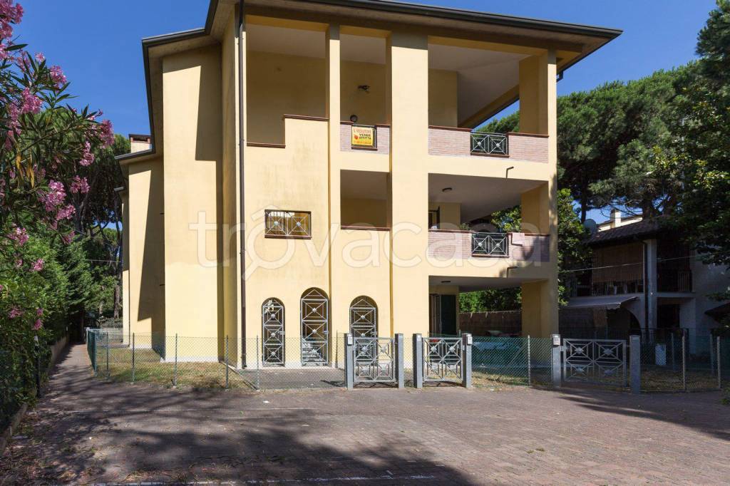 Appartamento in affitto a Comacchio via Giotto, 7