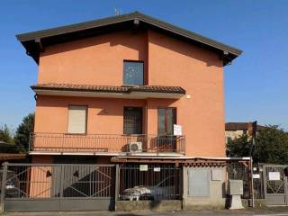 Villa in in vendita da privato a castelvetro piacentino via don luigi sterzi, 2
