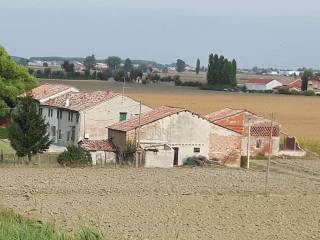 Colonica in in vendita da privato a calto via lungo po, 4030