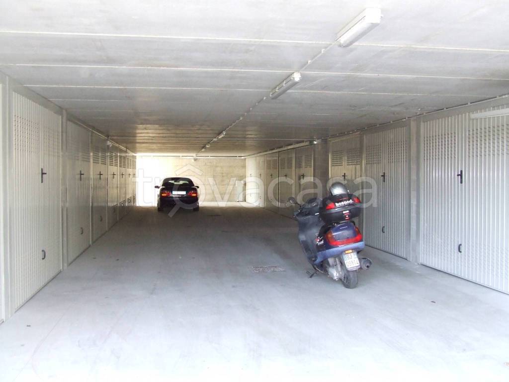 Garage in vendita a Ghiffa via Verbano