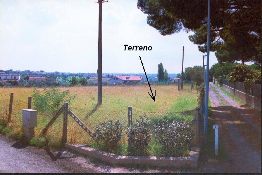 Terreno Agricolo in vendita ad Albano Laziale via dei Garofani, 2