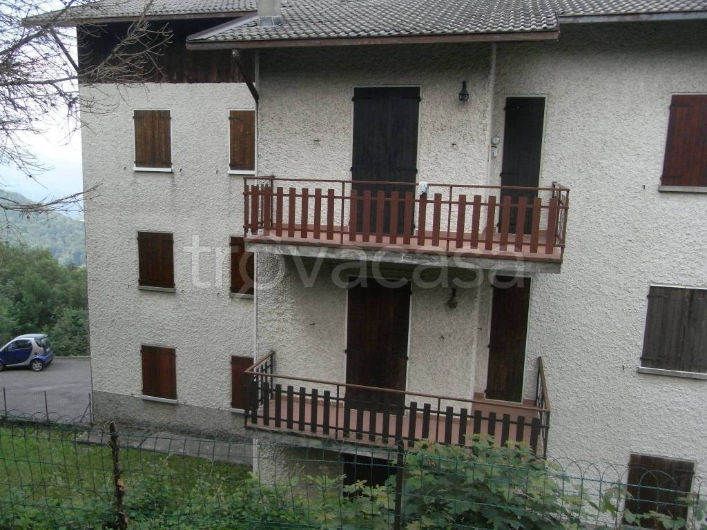 Appartamento in vendita a Zogno frazione Miragolo San Salvatore