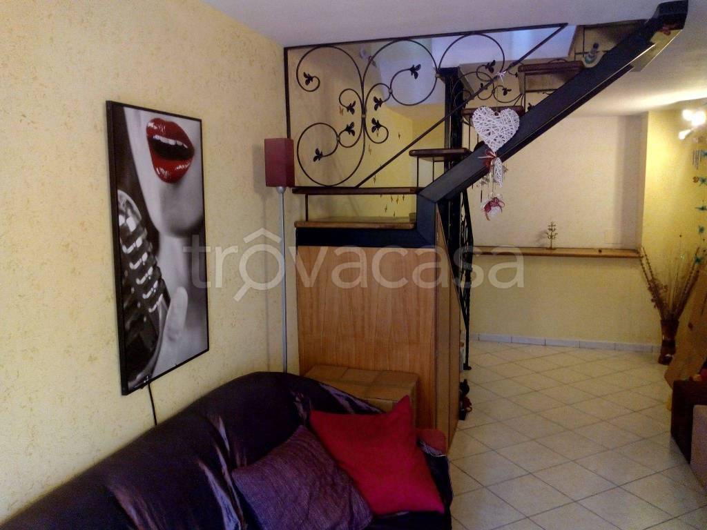 Appartamento in in vendita da privato a Gavignano via Piave, 7