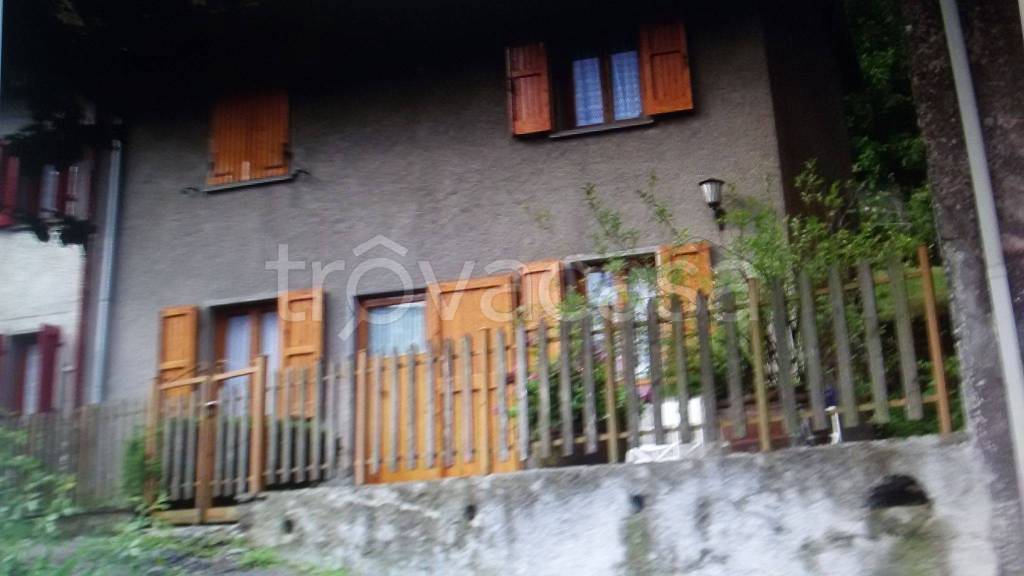 Casa Indipendente in in vendita da privato a Vernio via Storaia Nuova, 71