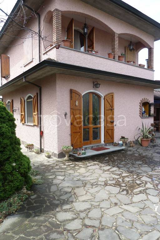 Villa in in vendita da privato a Castel San Giovanni unnamed Road, 2/b