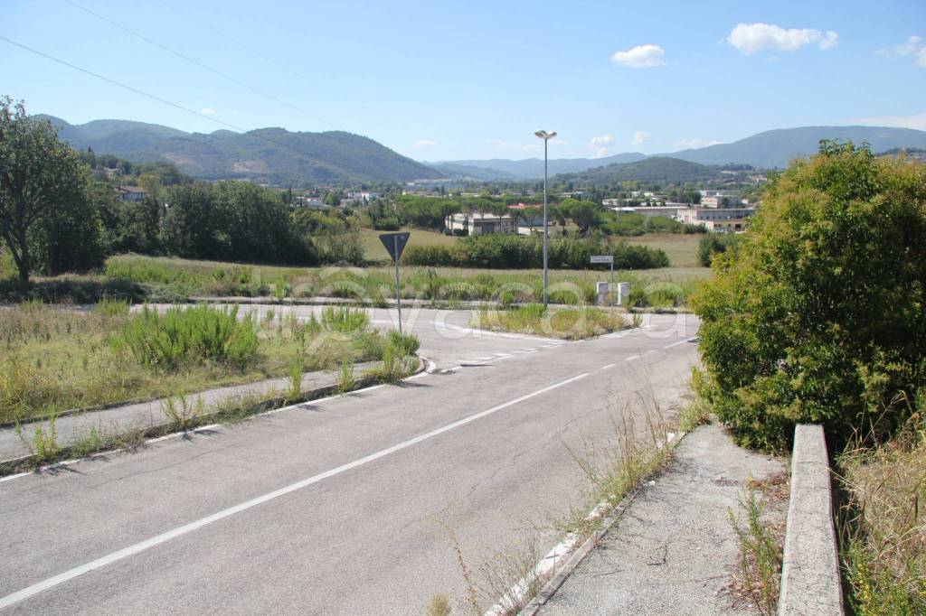 Terreno Residenziale in vendita a Spoleto via dei Carrozzieri